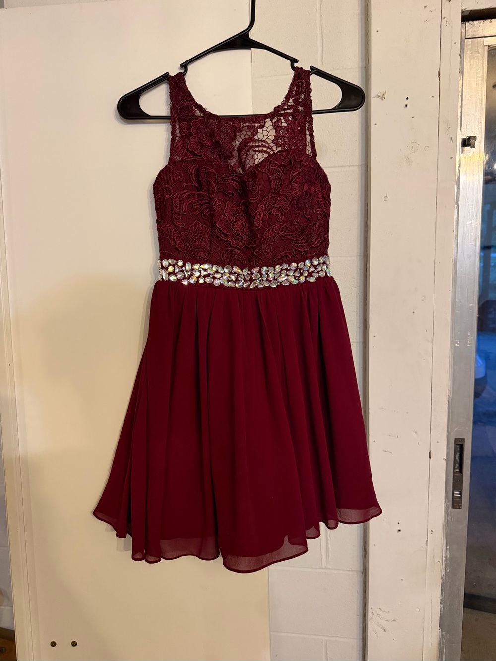 Women’s Burgundy Lace Party Dress with Jeweled Waist